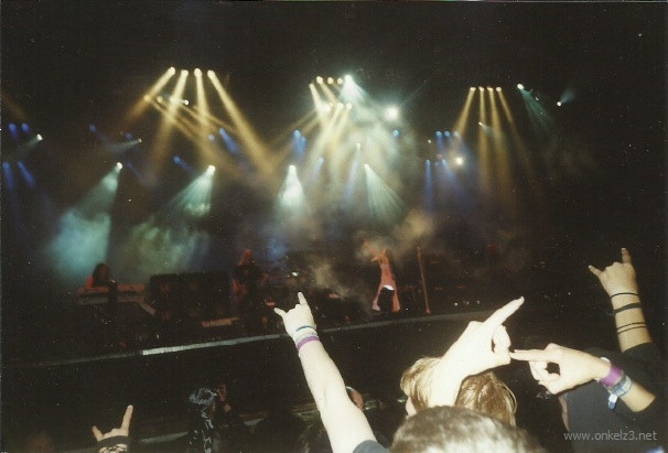 05earthshaker25.jpg