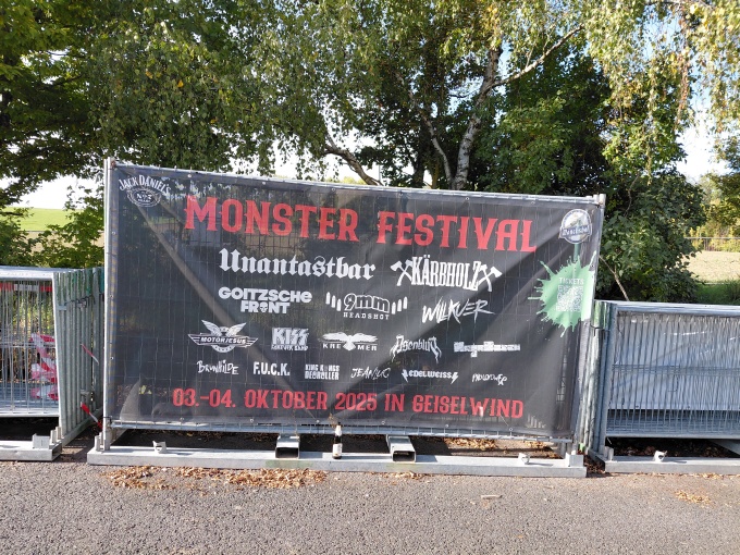2025monsterfestival4.jpg
