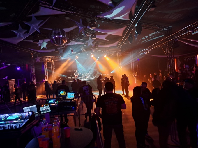 ublrocknacht12.jpg