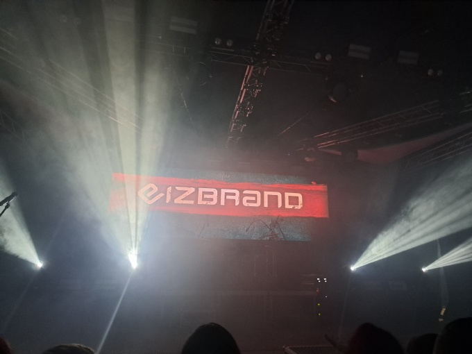 ublrocknacht44.jpg